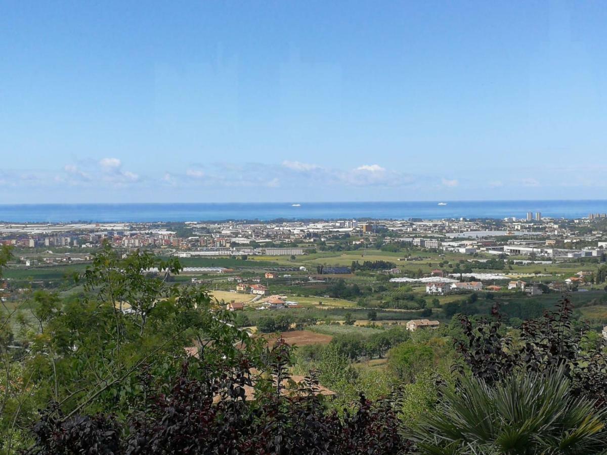 Montebianco B&B Faiano Bagian luar foto